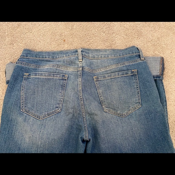 Cute Boyfriend Jeans - natural fade and ripped look. - Picture 4 of 4